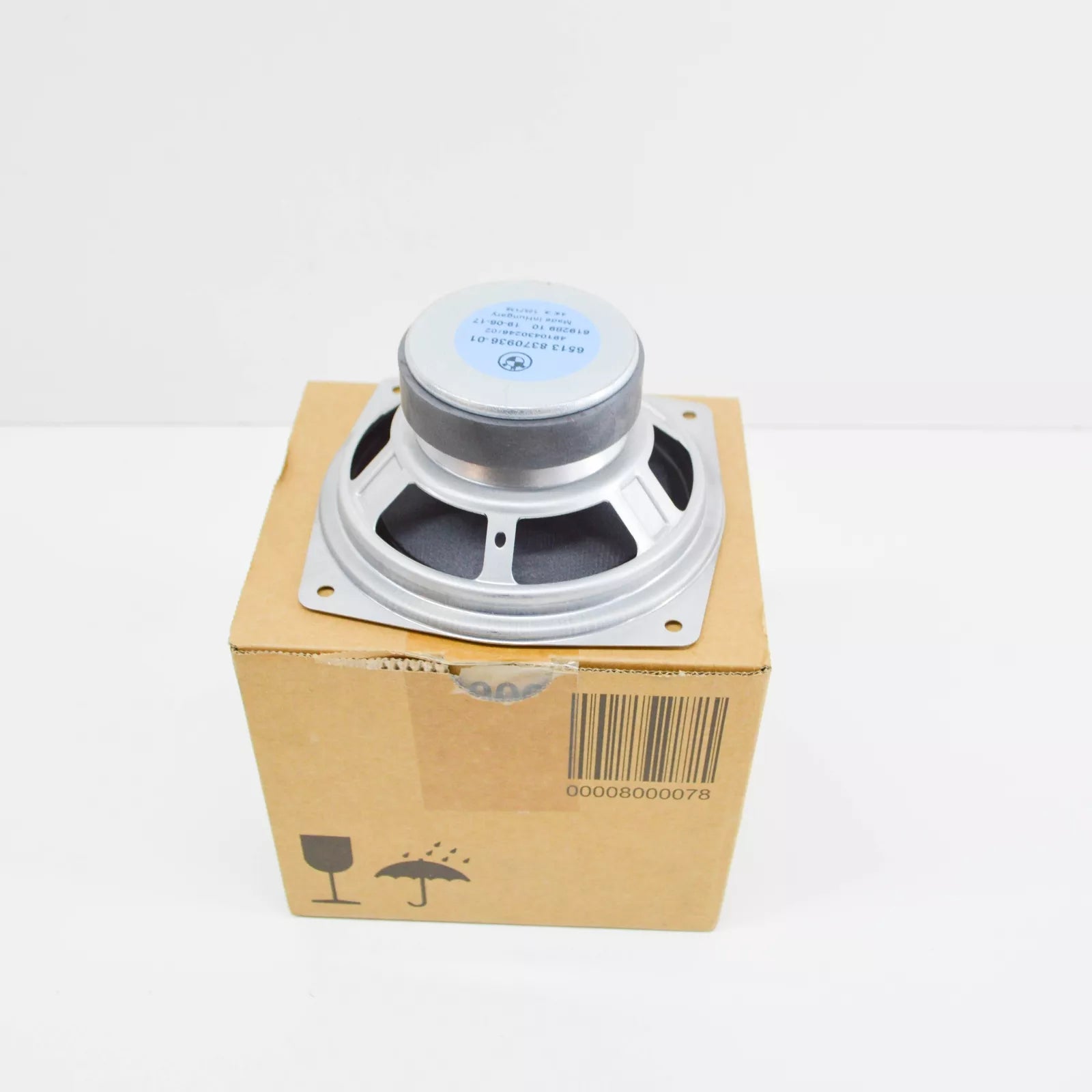 NEW BMW 3 COMPACT E36 FRONT DOOR LOUDSPEAKER 65138370936 8370936 ORIGINAL