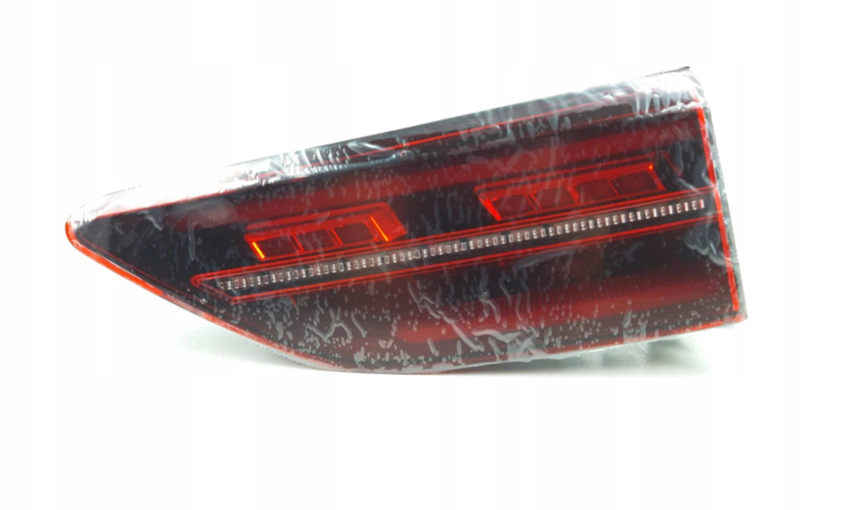 NEW VOLKSWAGEN GOLF MK8 REAR RIGHT INNER LED TAILLIGHT LHD 5H0945308 ORIGINAL