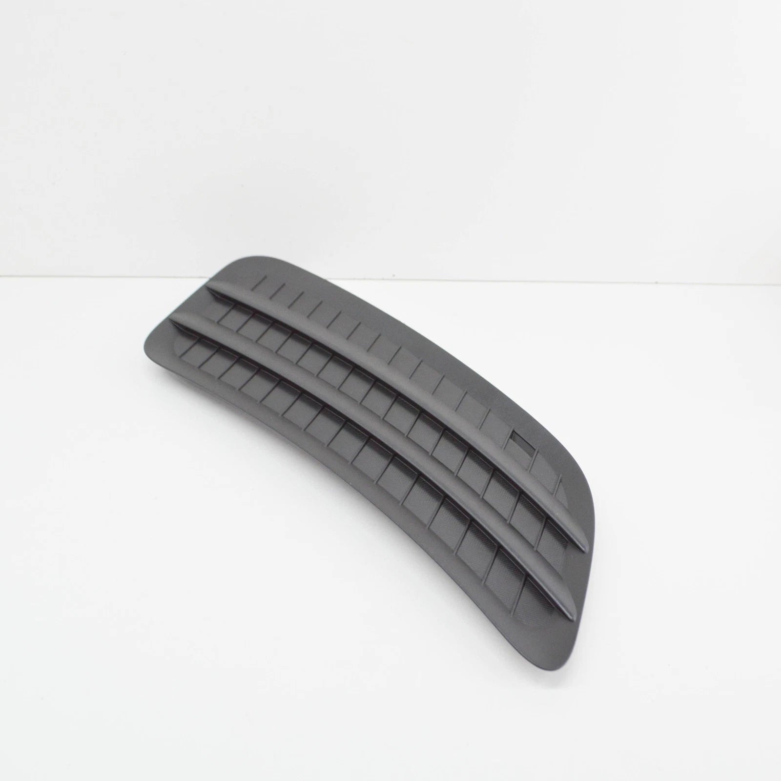 NEW MB SPRINTER W907 ENGINE HOOD RIGHT GRILLE LHD A91083605009051 ORIGINAL