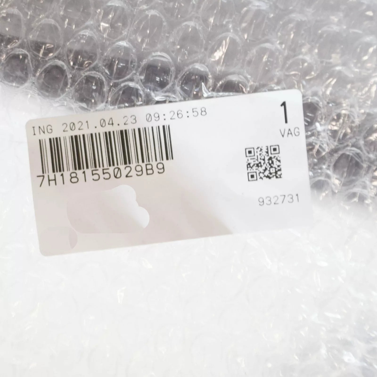 NEW VW TRANSPORTER T5 REAR RIGHT BODY VENT GRILLE TRIM 7H18155029B9 ORIGINAL