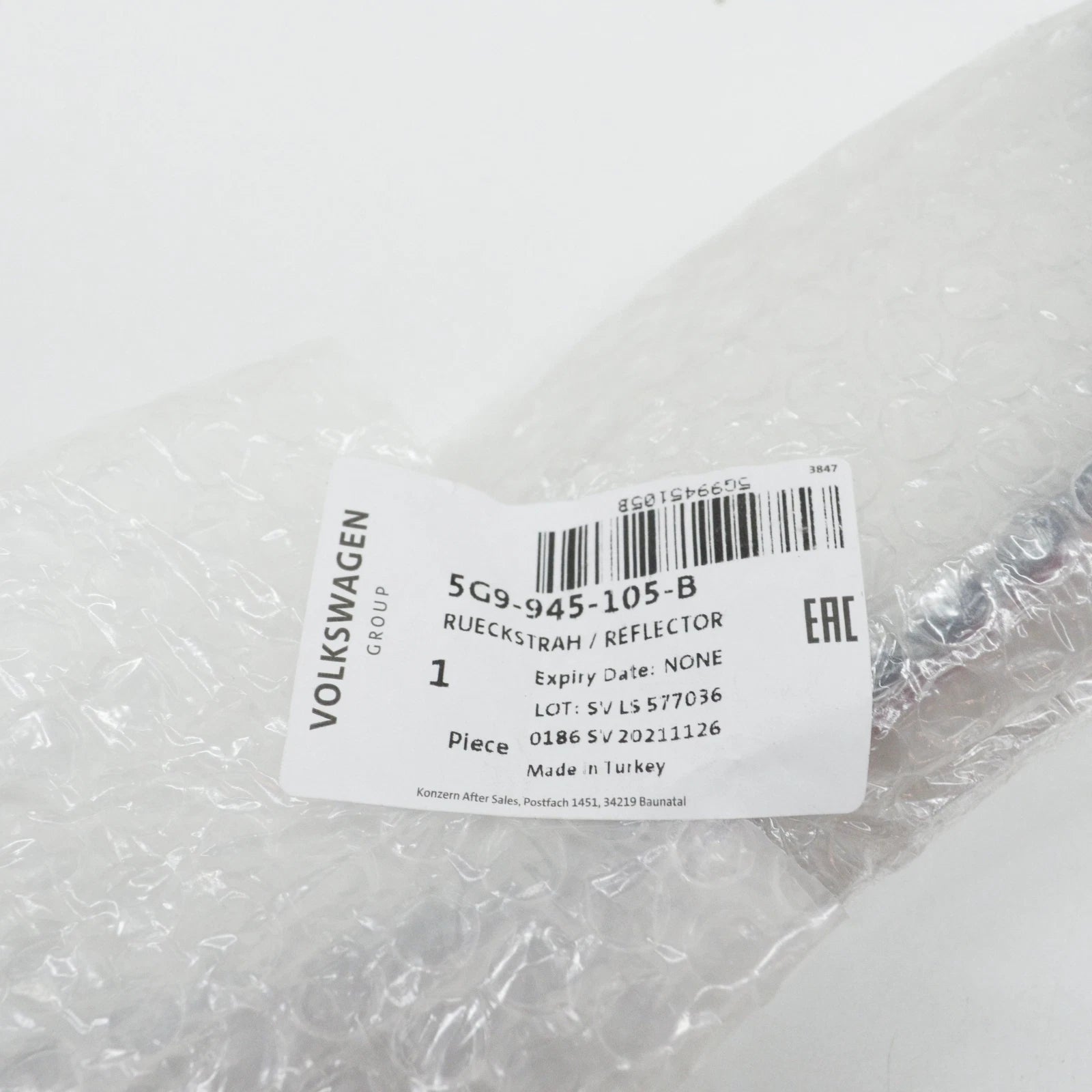 NEW VOLKSWAGEN GOLF MK7 REAR BUMPER LEFT SIDE REFLECTOR 5G9945105B