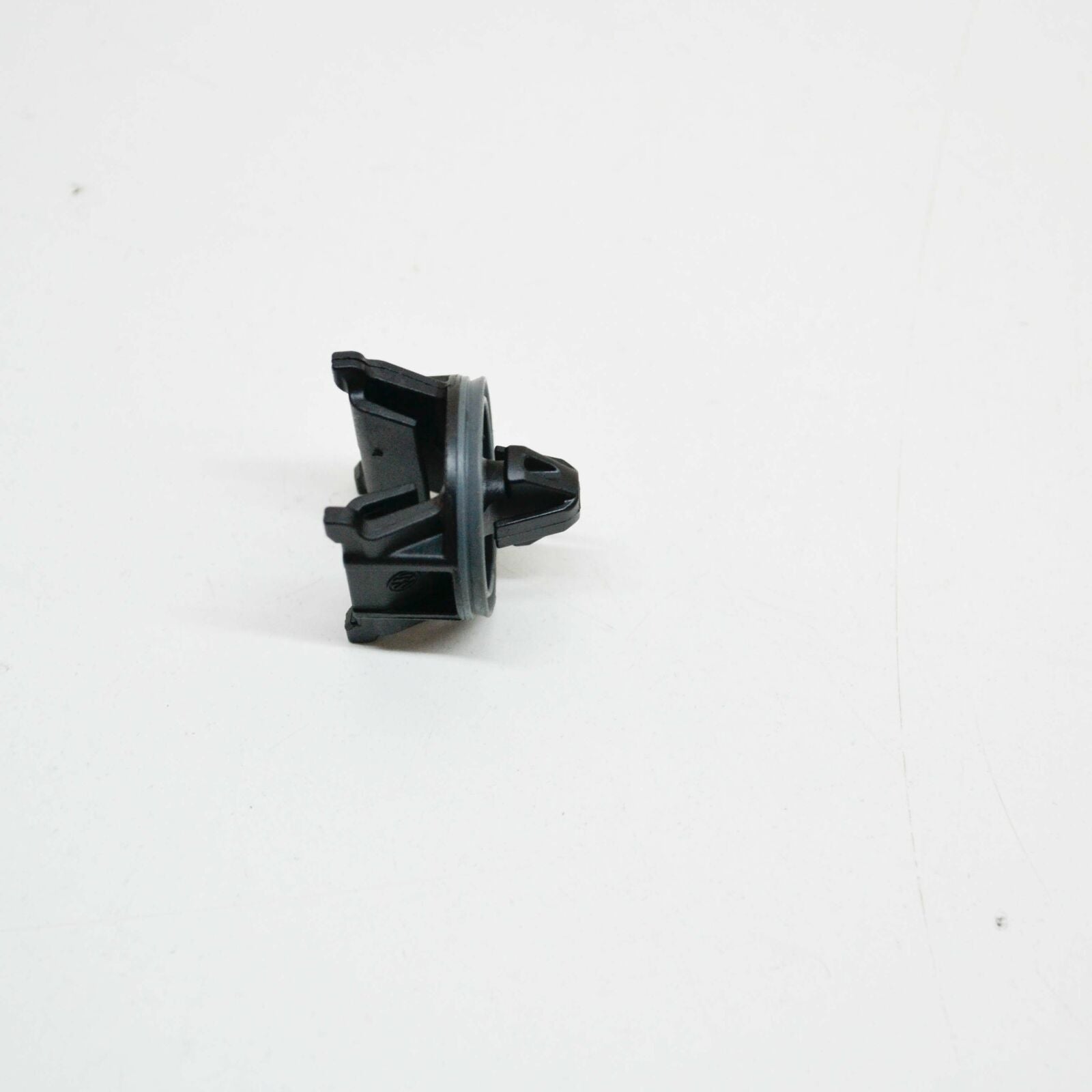 new volkswagen arteon front door trim panel clip 510868246 original