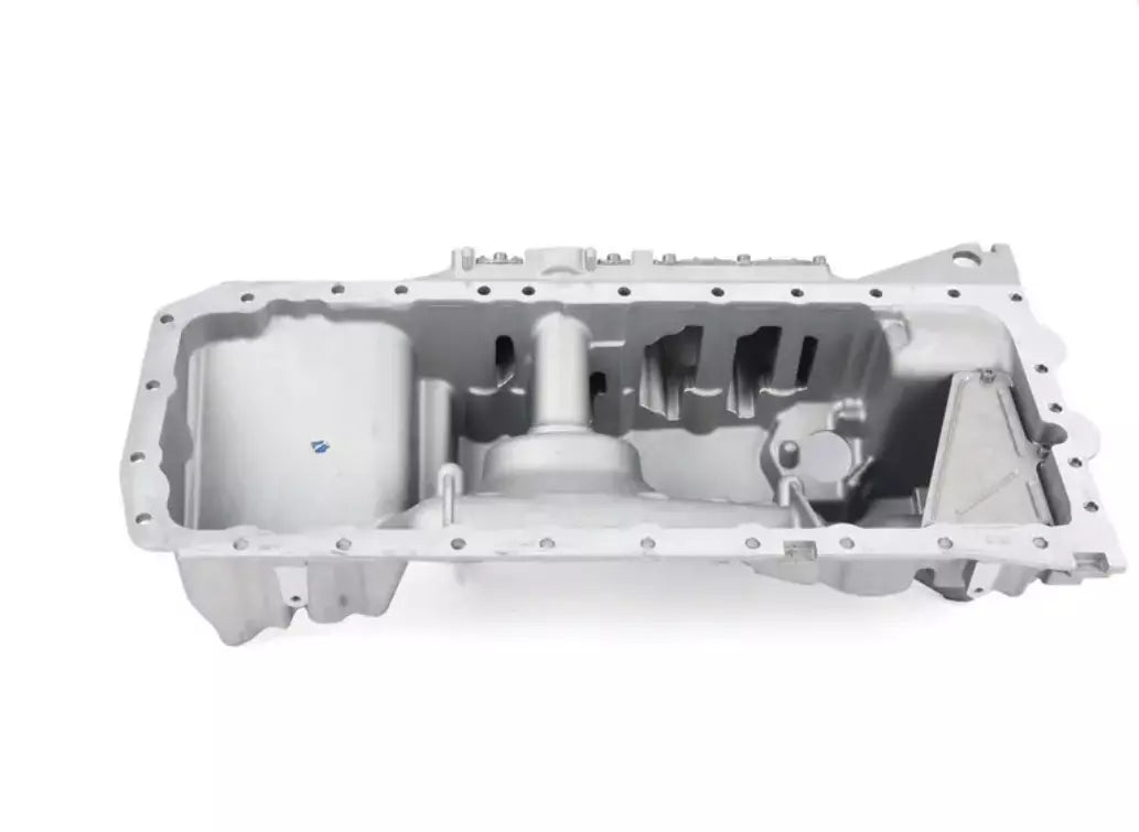 NEW BMW 2 COUPE F22, F87 ENGINE OIL PAN 11137570403 7570403 ORIGINAL OEM