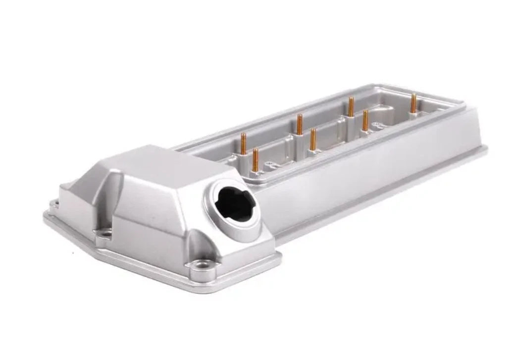 NEW BMW X5 E53 RIGHT VALVE COVER 11121703172 1703172 ORIGINAL