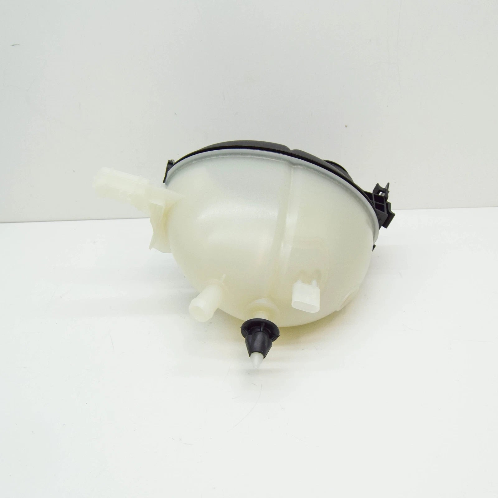 NEW MERCEDES-BENZ C W204 AMG EXPANSION TANK RESERVOIR A2045000949 ORIGINAL