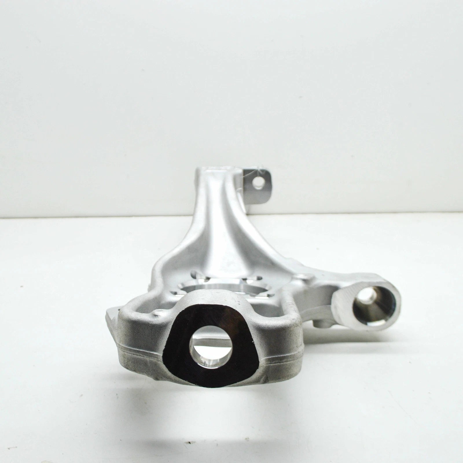 NEW MB GLE W167 AMG FRONT LEFT WHEEL HUB SPINDLE KNUCKLE A1673323500 ORIGINAL