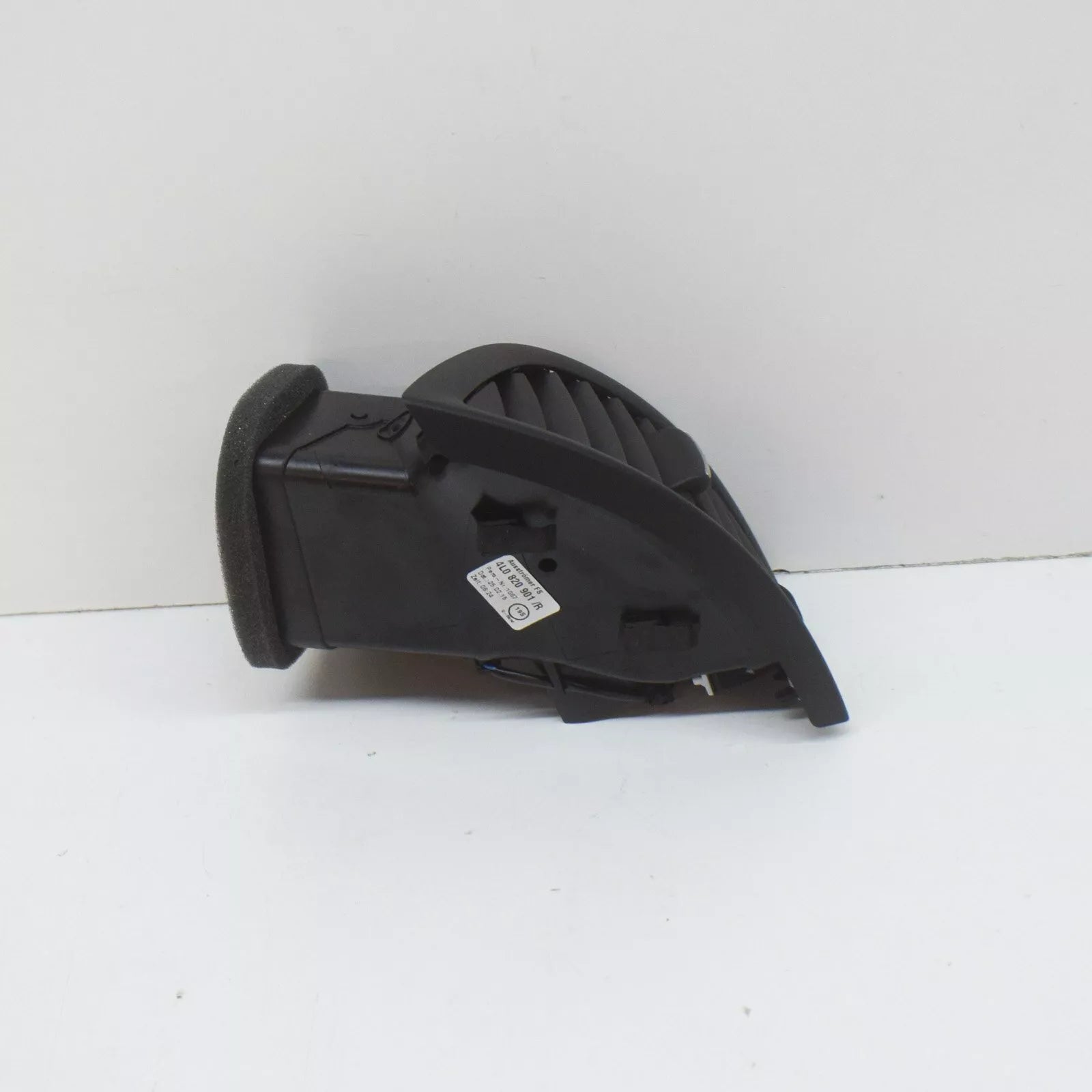 NEW AUDI Q7 4L DASHBOARD LEFT AIR VENT 4L0820901R H77