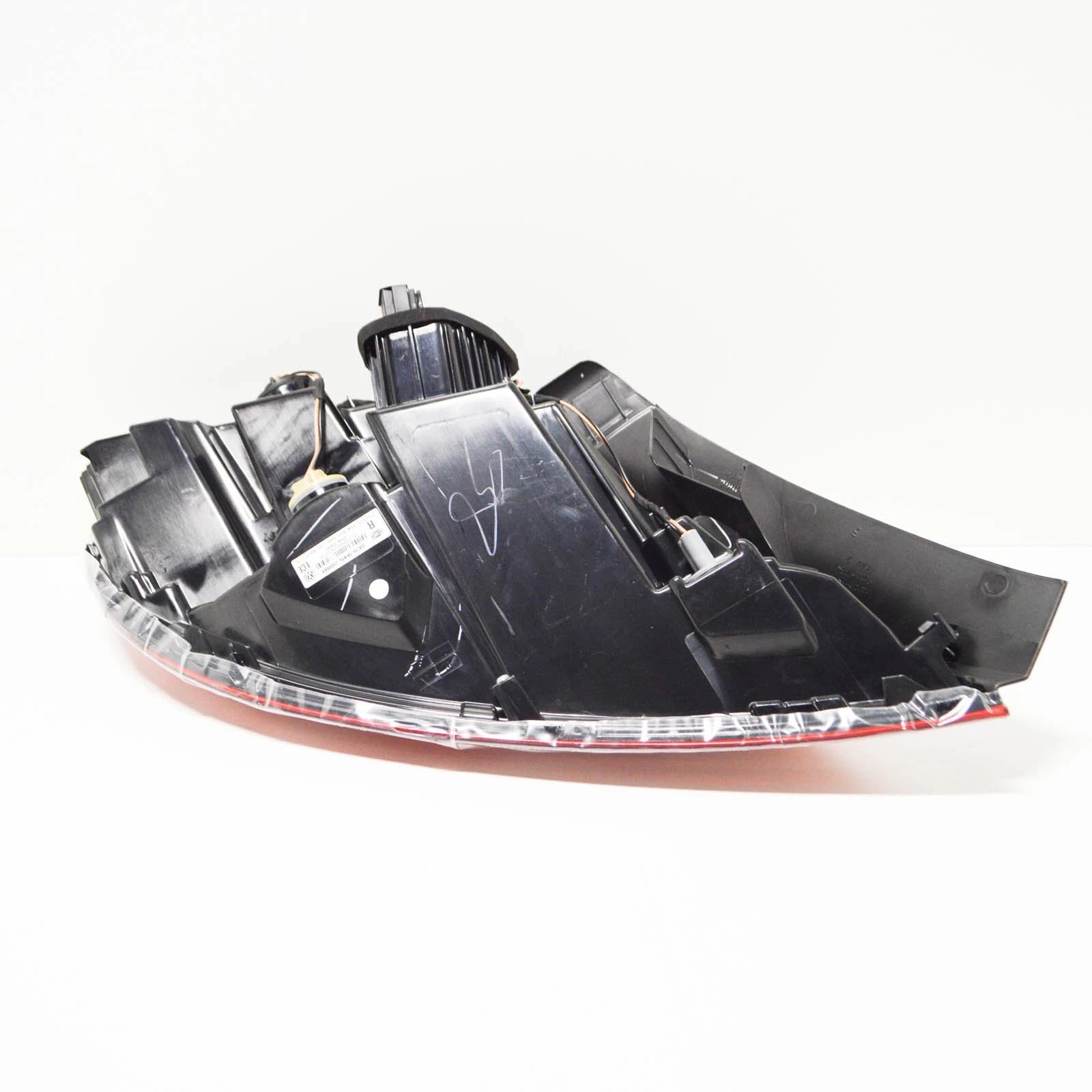 NEW VW BEETLE 5C REAR RIGHT TAILLIGHT 5C5945208D ORIGINAL