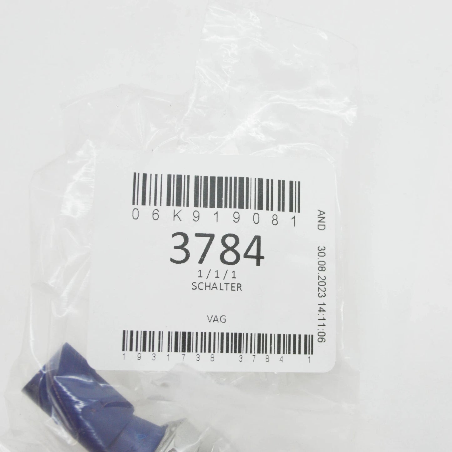 NEW VOLKSWAGEN T-ROC A11 OIL PRESSURE SENDER 06K919081 ORIGINAL