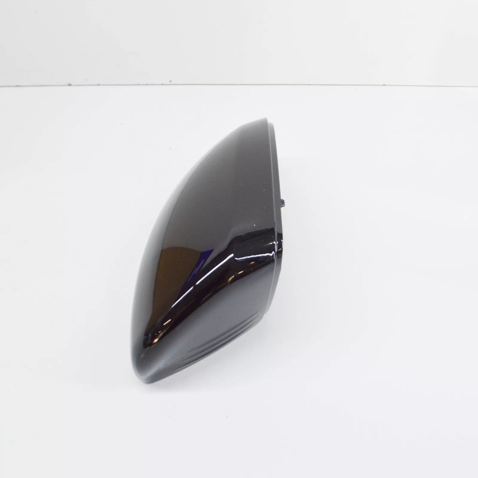 NEW MERCEDES-BENZ C-CLASS W205 RIGHT MIRROR COVER A09981150009197 ORIGINAL