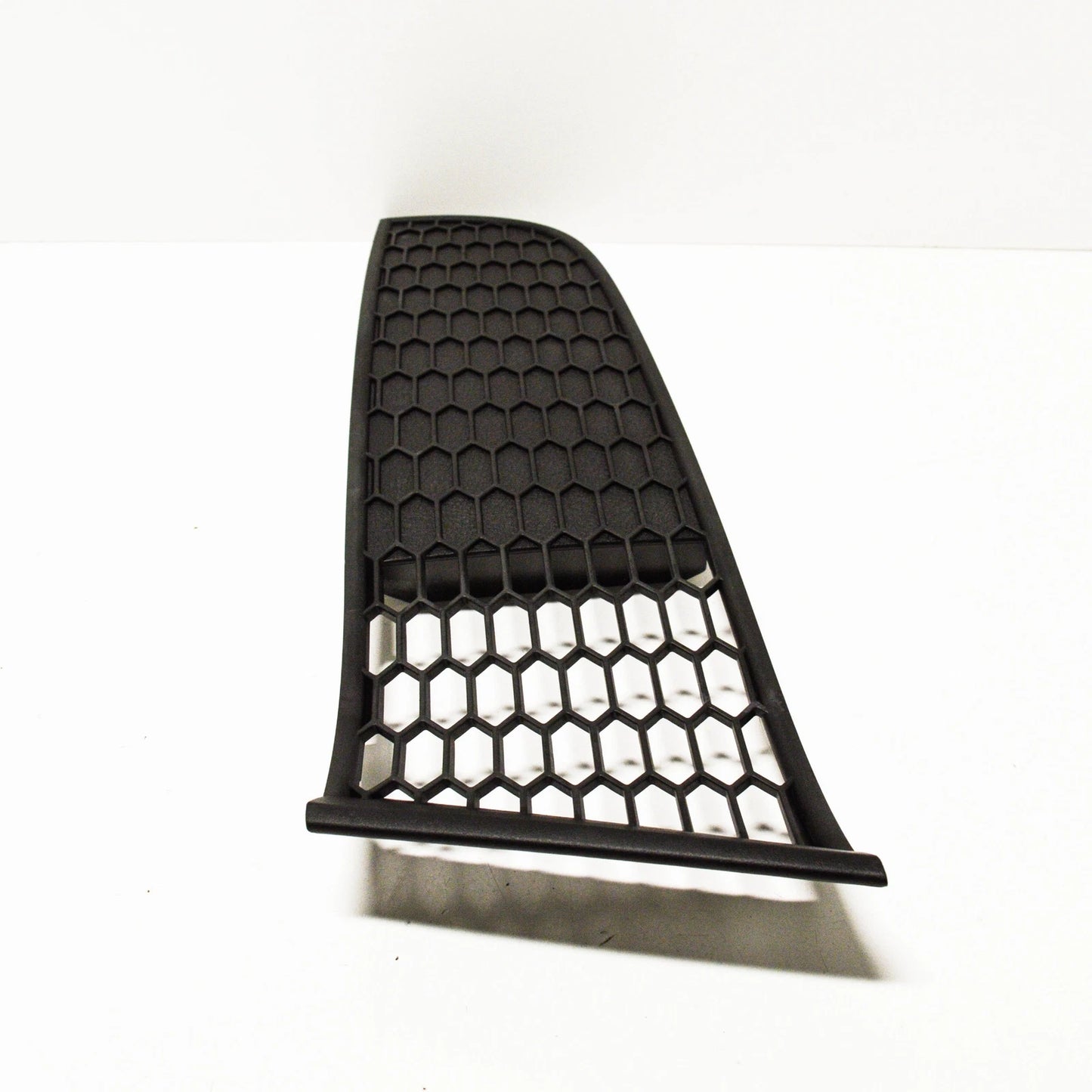 NEW BMW 7 F01 FRONT M BUMPER LEFT LOWER GRILLE 51117903675 7903675 2015 ORIGINAL