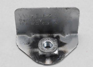 new vw id.4 e21 center fender bracket 11a810413 original