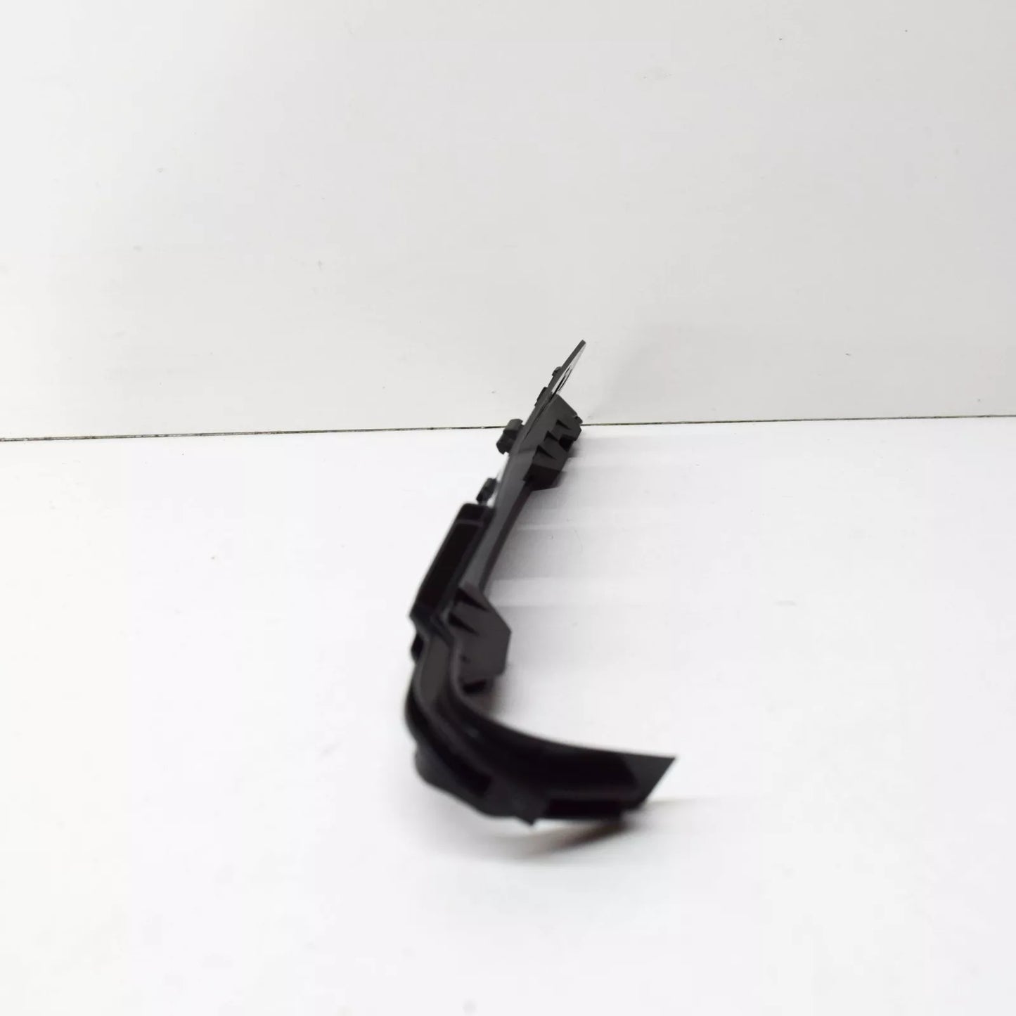 NEW VW TRANSPORTER T6 RIGHT HEADLIGHT GUIDE SECTION 7E0941232D ORIGINAL