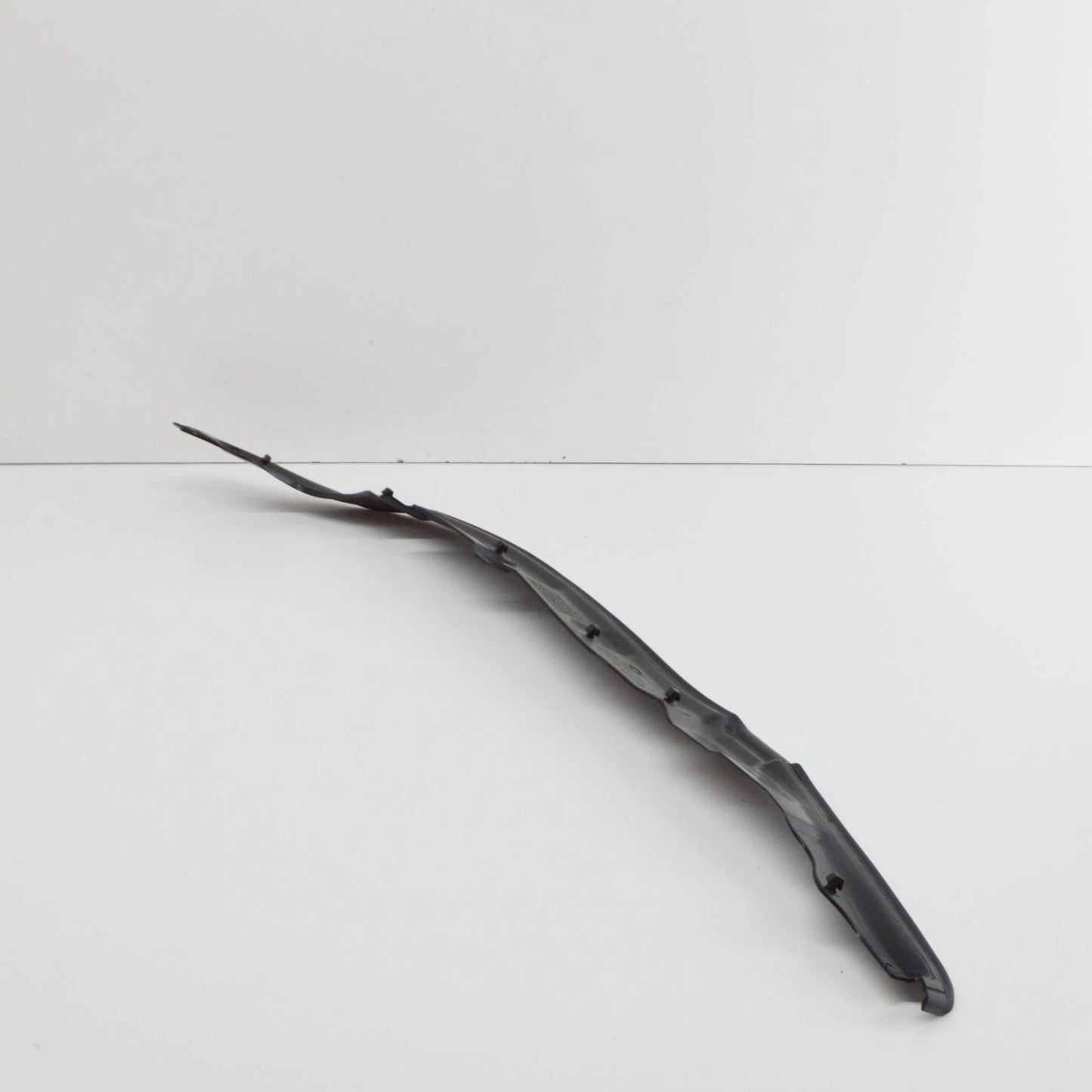 NEW MERCEDES-BENZ E W211 FRONT RIGHT DOOR SEAL A2117270430 ORIGINAL