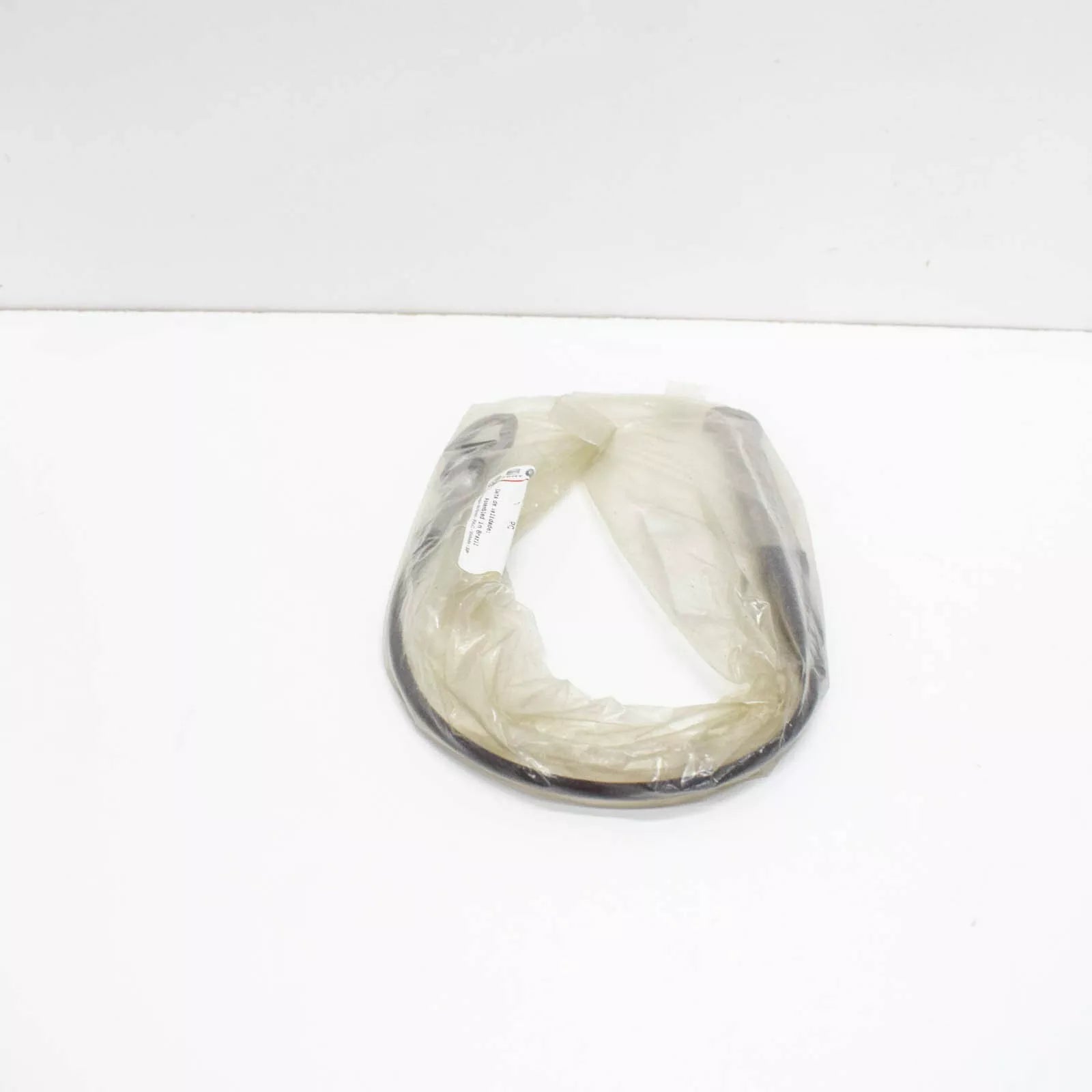 NEW VOLKSWAGEN AMAROK 2H REAR RETAINING ROPE 2H5829491D