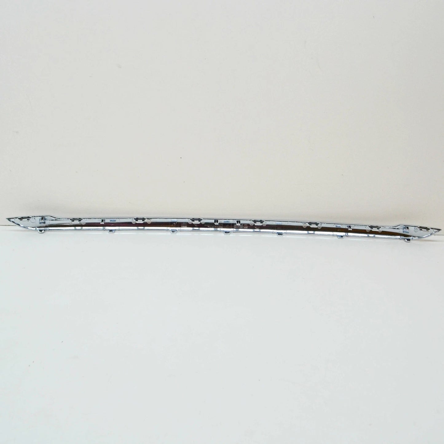 NEW BMW X3 G01 REAR BUMPER CENTER MOLDING CHROME STRIP 51117458875 ORIGINAL