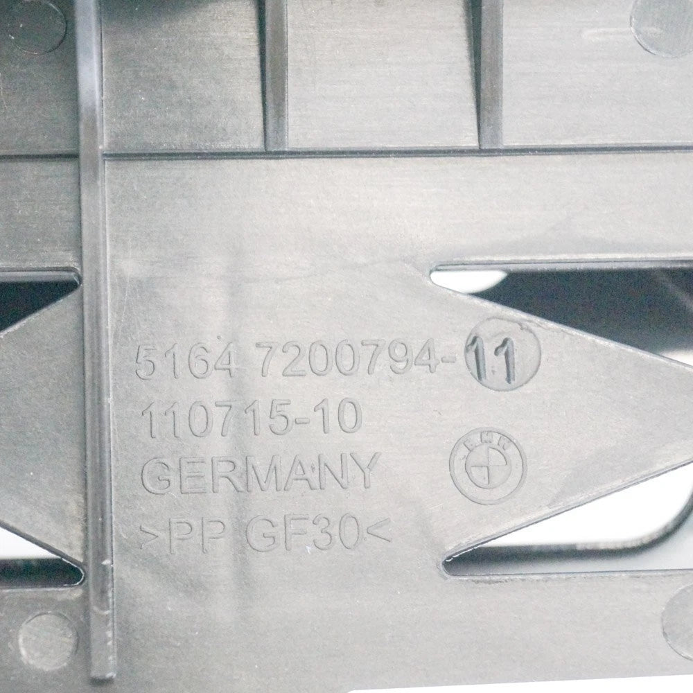 NEW BMW 5 F10 FRONT RIGHT HEADLIGHT BRACKET 7200794 51647200794 2015 ORIGINAL