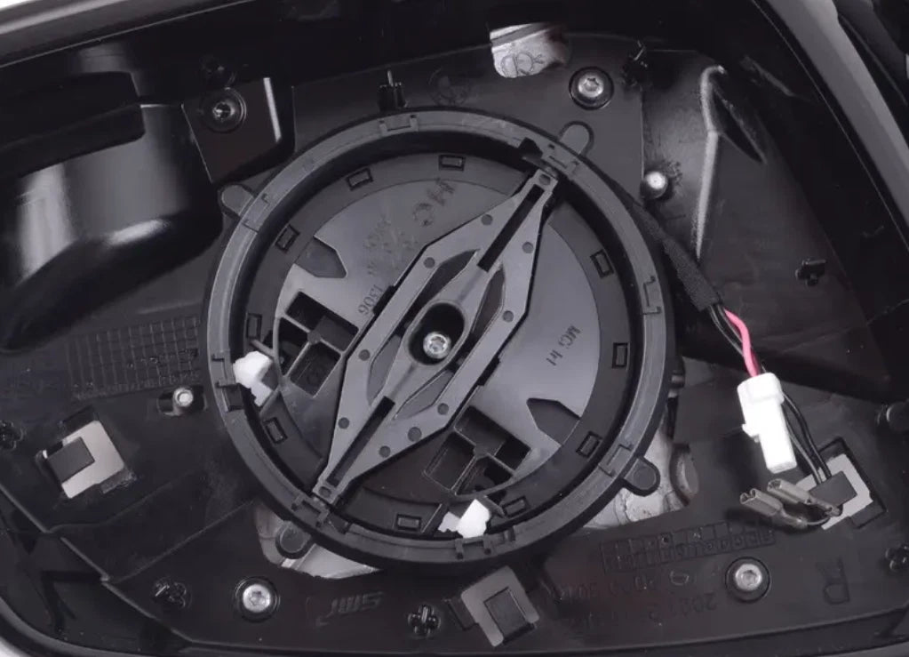 NEW BMW 4 F33, F83 FRONT RIGHT DOOR WING MIRROR 7285244 51167285244 ORIGINAL