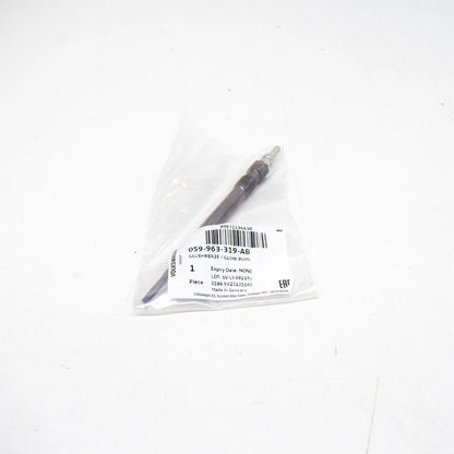 NEW AUDI A3 8V GLOW PLUG 059963319AB
