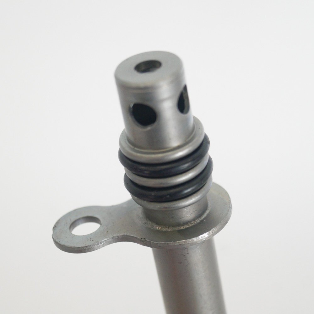 NEW MERCEDES-BENZ B-CLASS W246 OIL FILLER PIPE A2463700384 2012 ORIGINAL