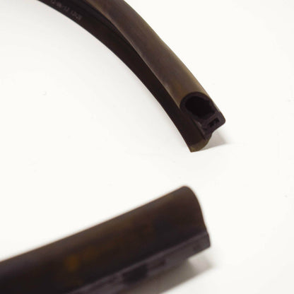 NEW MERCEDES-BENZ S W221 UNDER BONNET HOOD SEAL A2216280098 ORIGINAL