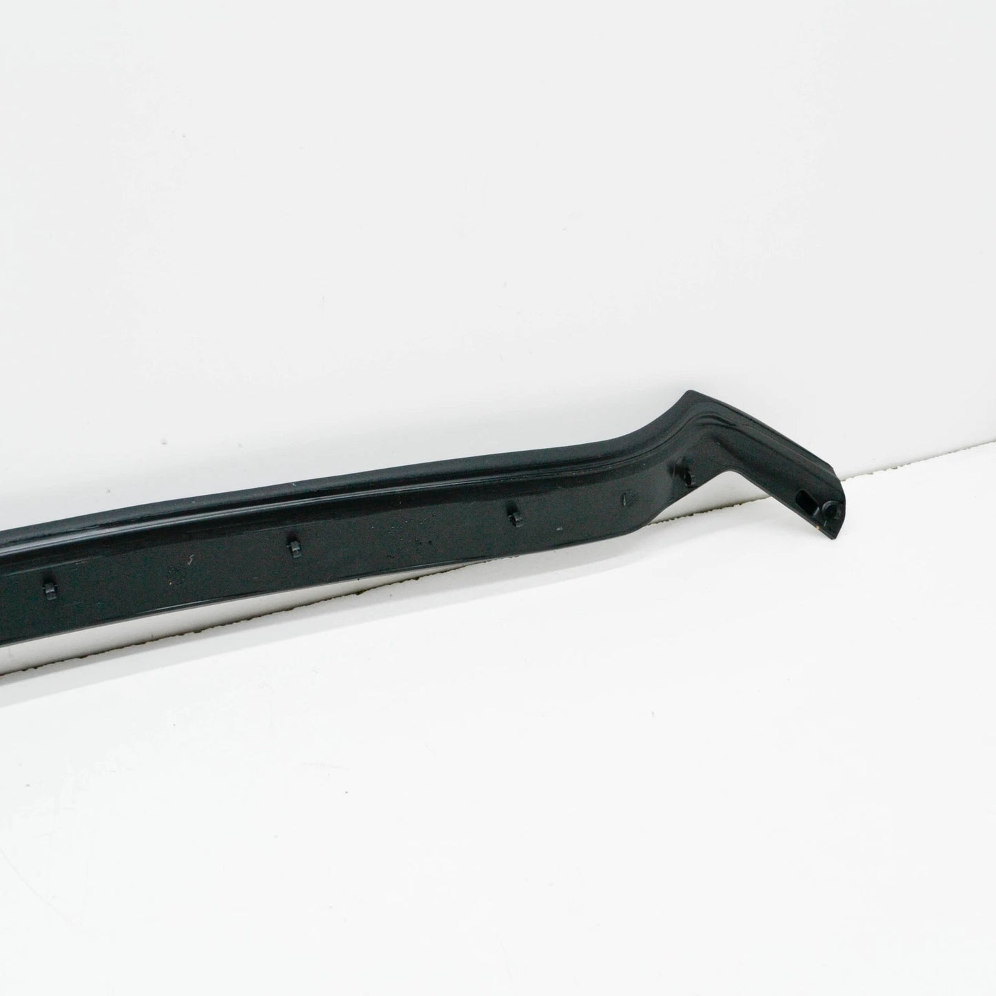 NEW AUDI A8 D4 ENGINE HOOD BONNET SEAL COVER 4H0823739C ORIGINAL