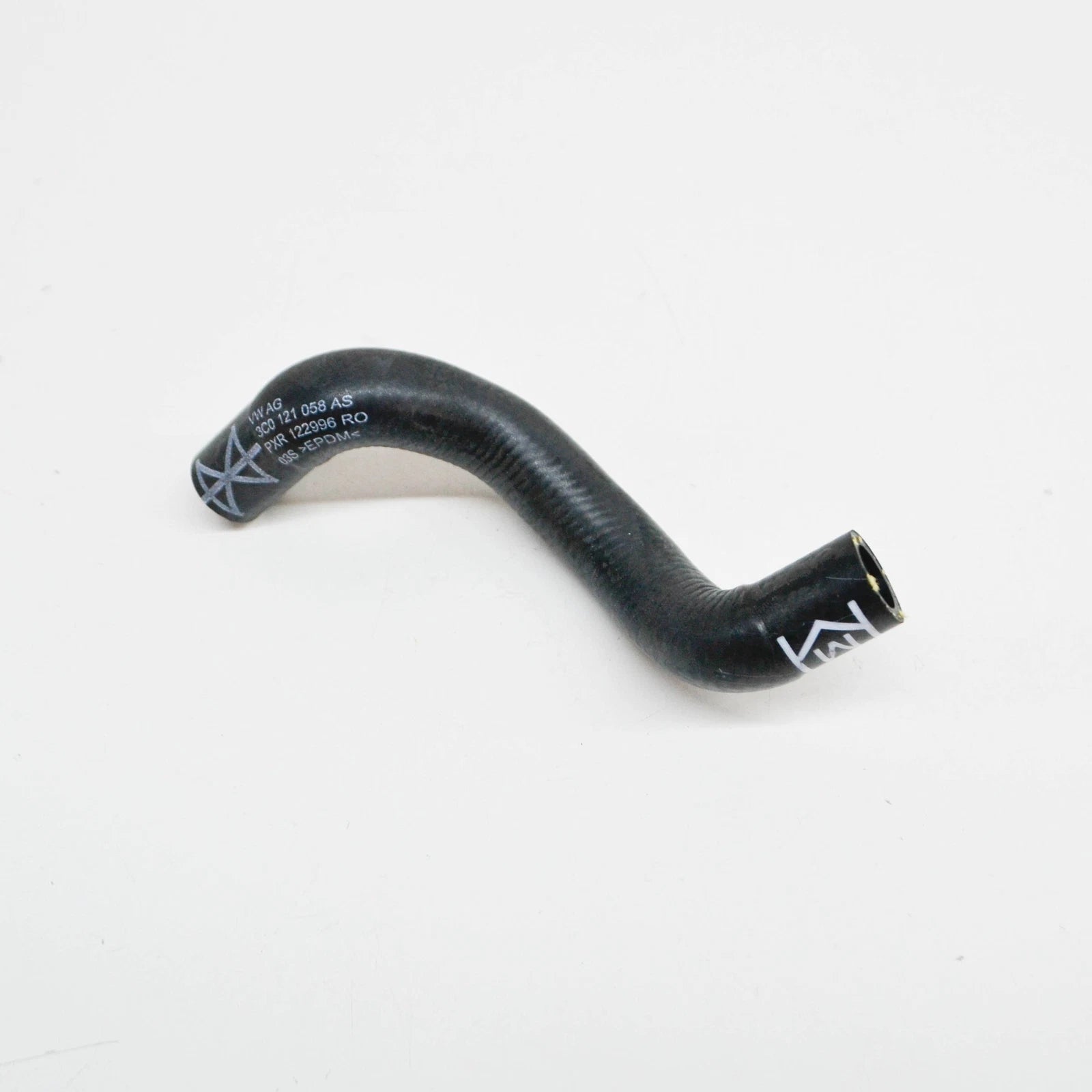 NEW VW PASSAT CC 35 ENGINE COOLANT HOSE 3C0121058AS ORIGINAL