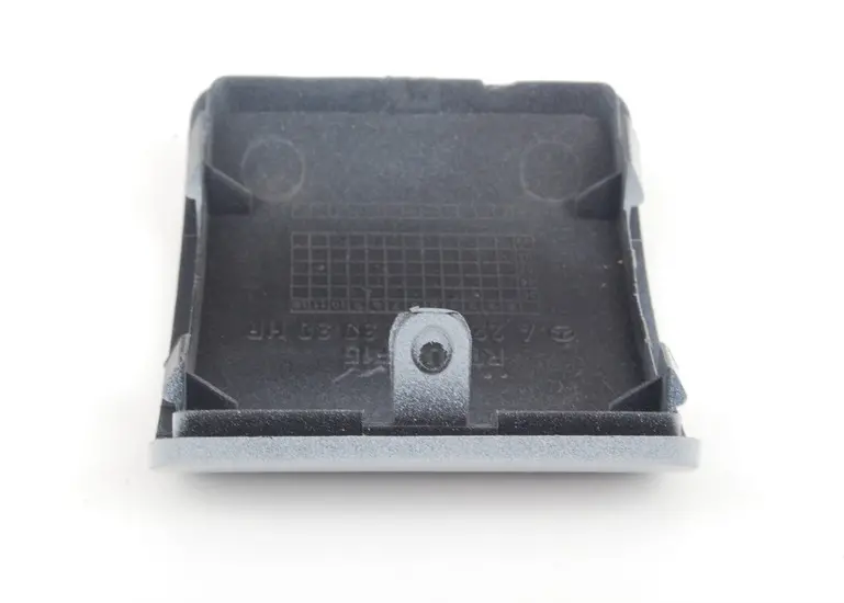 NEW MERCEDES-BENZ S W220 REAR RIGHT SKIRT JACK HOLE COVER A2206983030 ORIGINAL