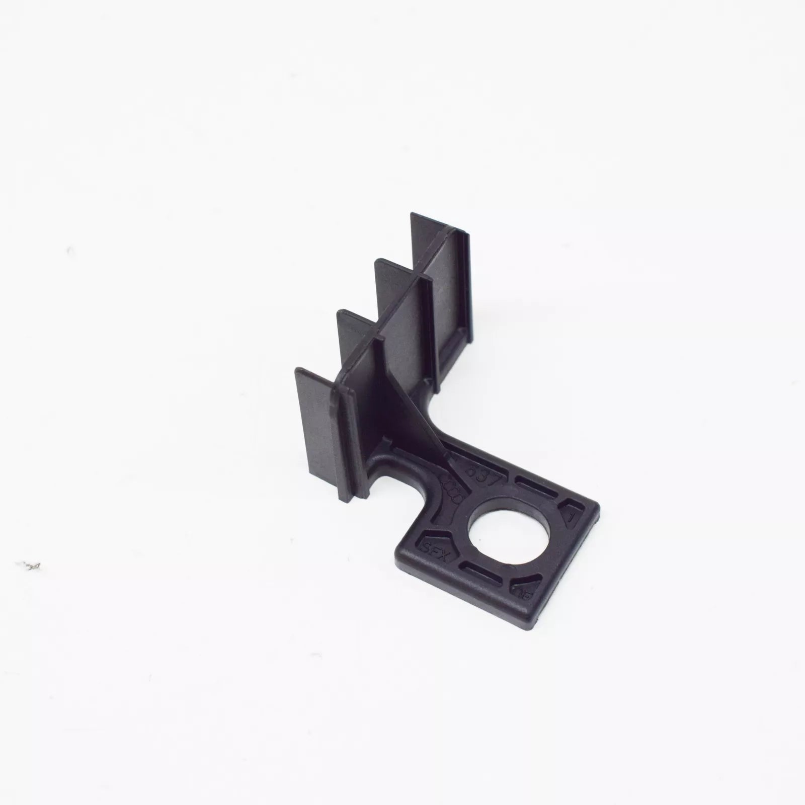 NEW AUDI TT ROADSTER 8J FRONT LEFT FENDER BRACKET 8J0805637 ORIGINAL