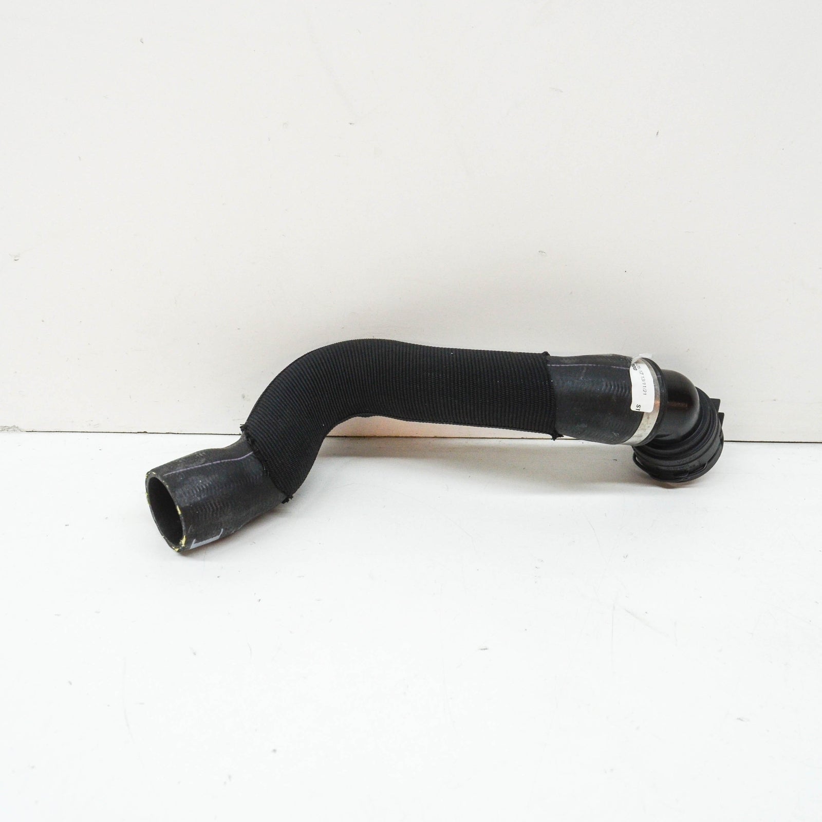 NEW AUDI Q8 RIGHT SIDE WATER RADIATOR COOLANT HOSE 4M0122101DR ORIGINAL