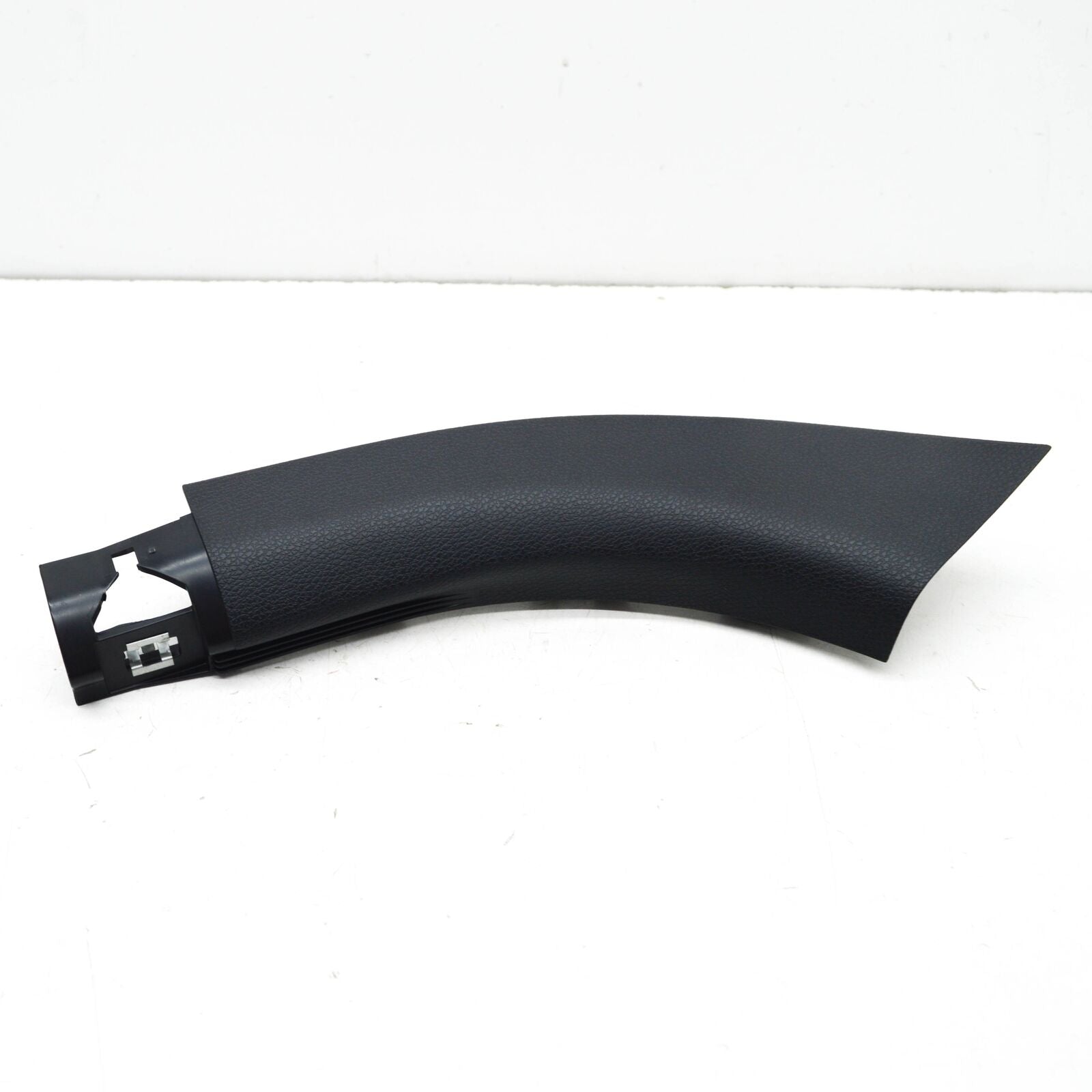 NEW MB C W205 LEFT REAR INNER ENTRANCE COVER TRIM A20568071009051 ORIGINAL