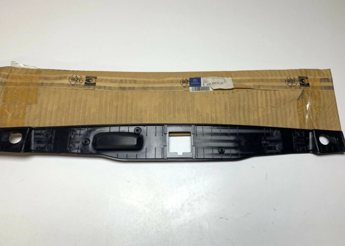 NEW MERCEDES-BENZ S W220 TRUNK LID FASTENER HANDLE A2207500193 ORIGINAL