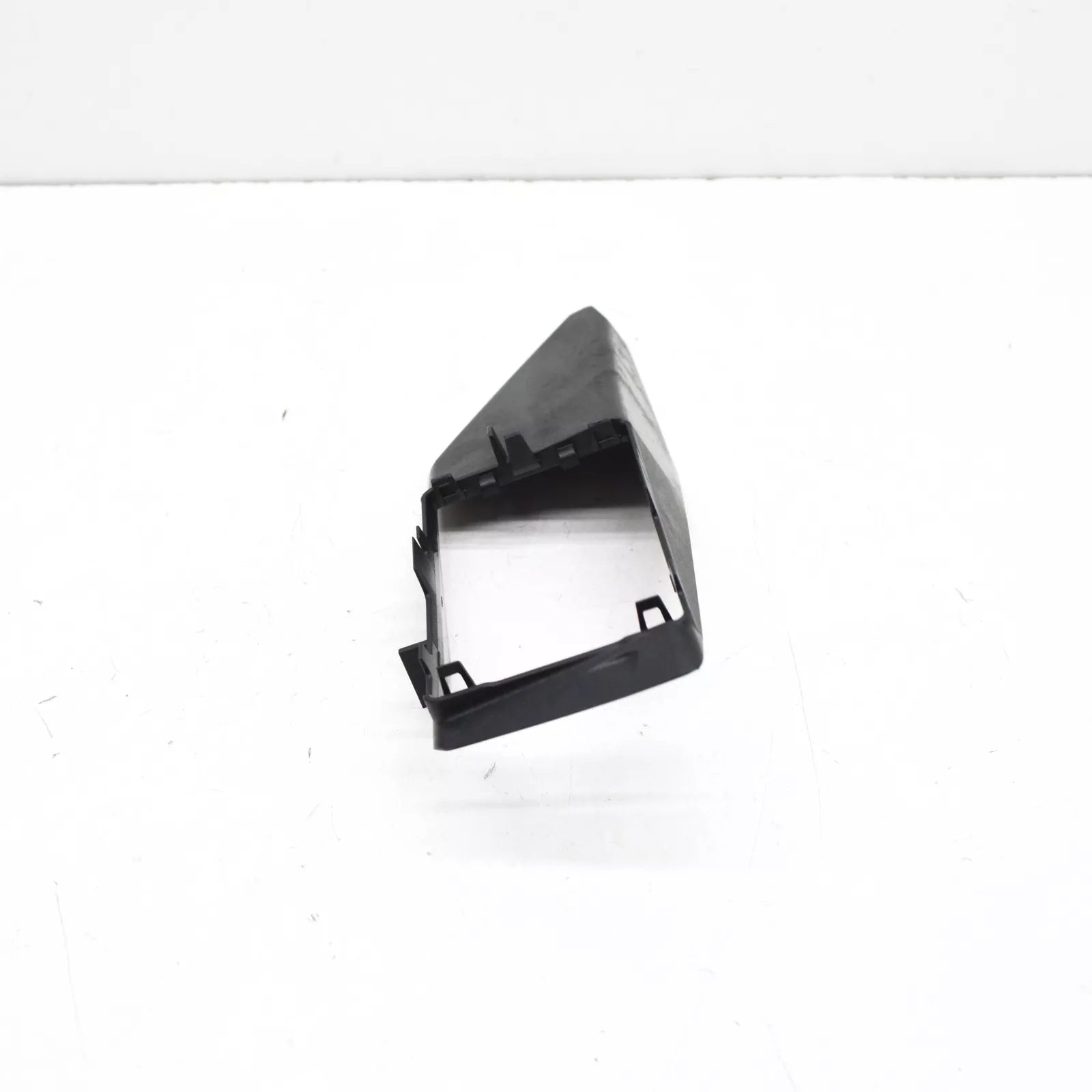 NEW BMW X3 G01 F97 M RIGHT ABSORBER FUNNEL 51129881816 ORIGINAL