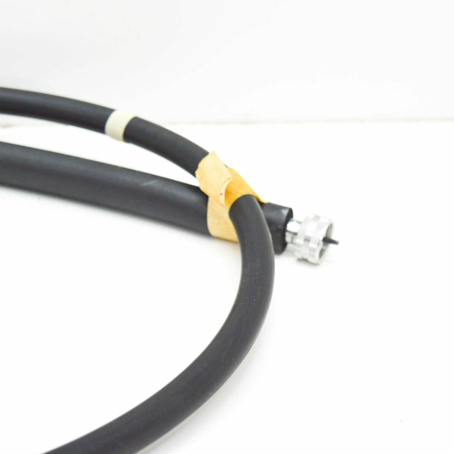 NEW MB SALOON W123 SPEEDOMETER FLEXIBLE SHAFT CABLE A1235428207