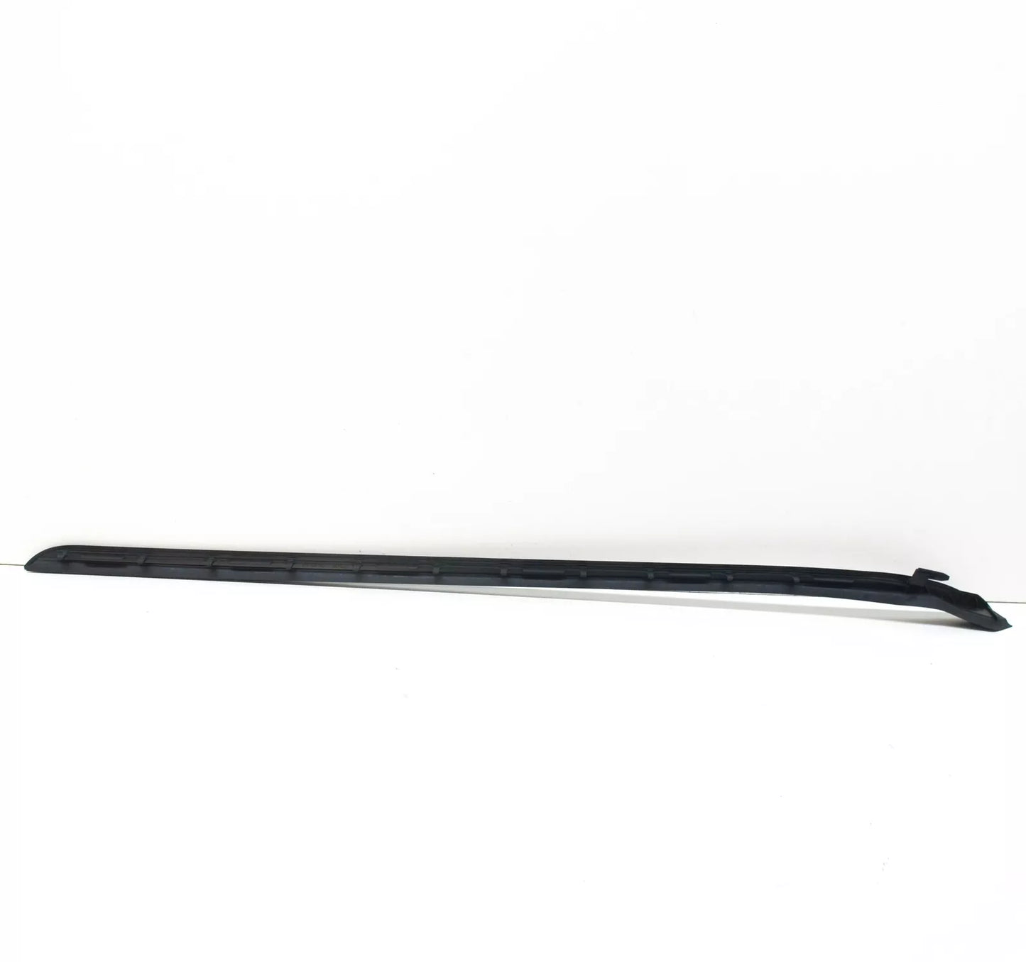 NEW BMW 2 F45 FRONT WINDSHIELD RIGHT VERTICAL TRIM DRIP 51317301036 ORIGINAL