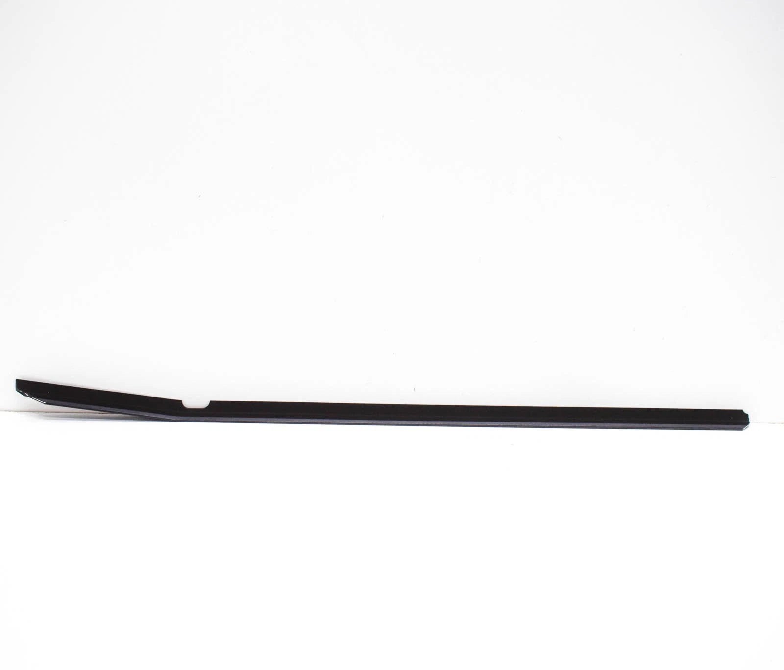 NEW BMW 5 E28 REAR LEFT DOOR OUTER WEATHERSTRIP 51221864289 ORIGINAL