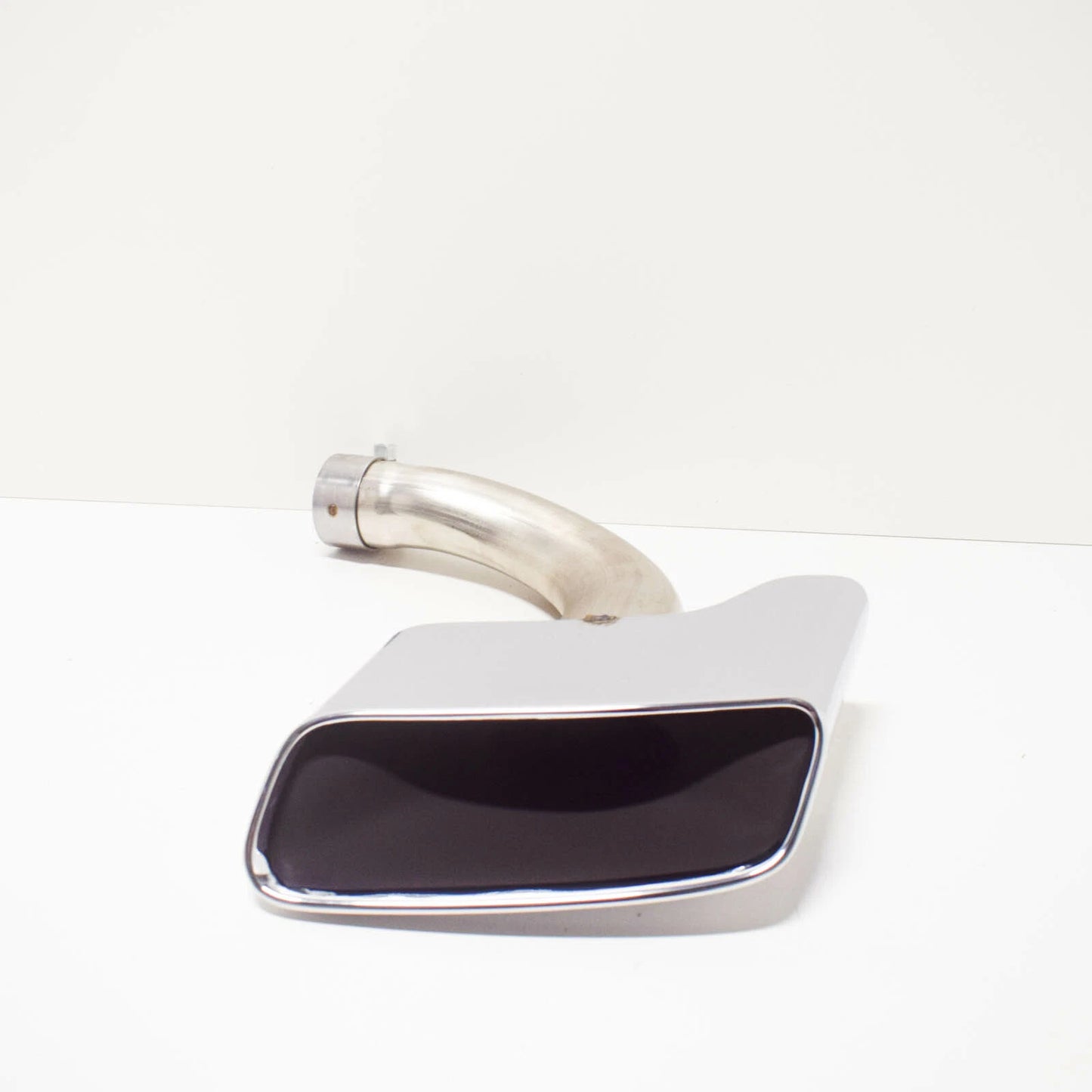 NEW AUDI Q7 4M REAR LEFT EXHAUST EXTENSION TAILPIPE TRIM 4M0253681M ORIGINAL