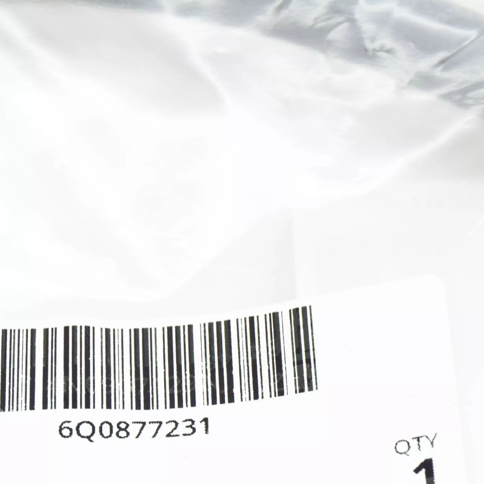 NEW VOLKSWAGEN FOX ROOF FRONT WATER DRAINAGE HOSE 6Q0877231 ORIGINAL