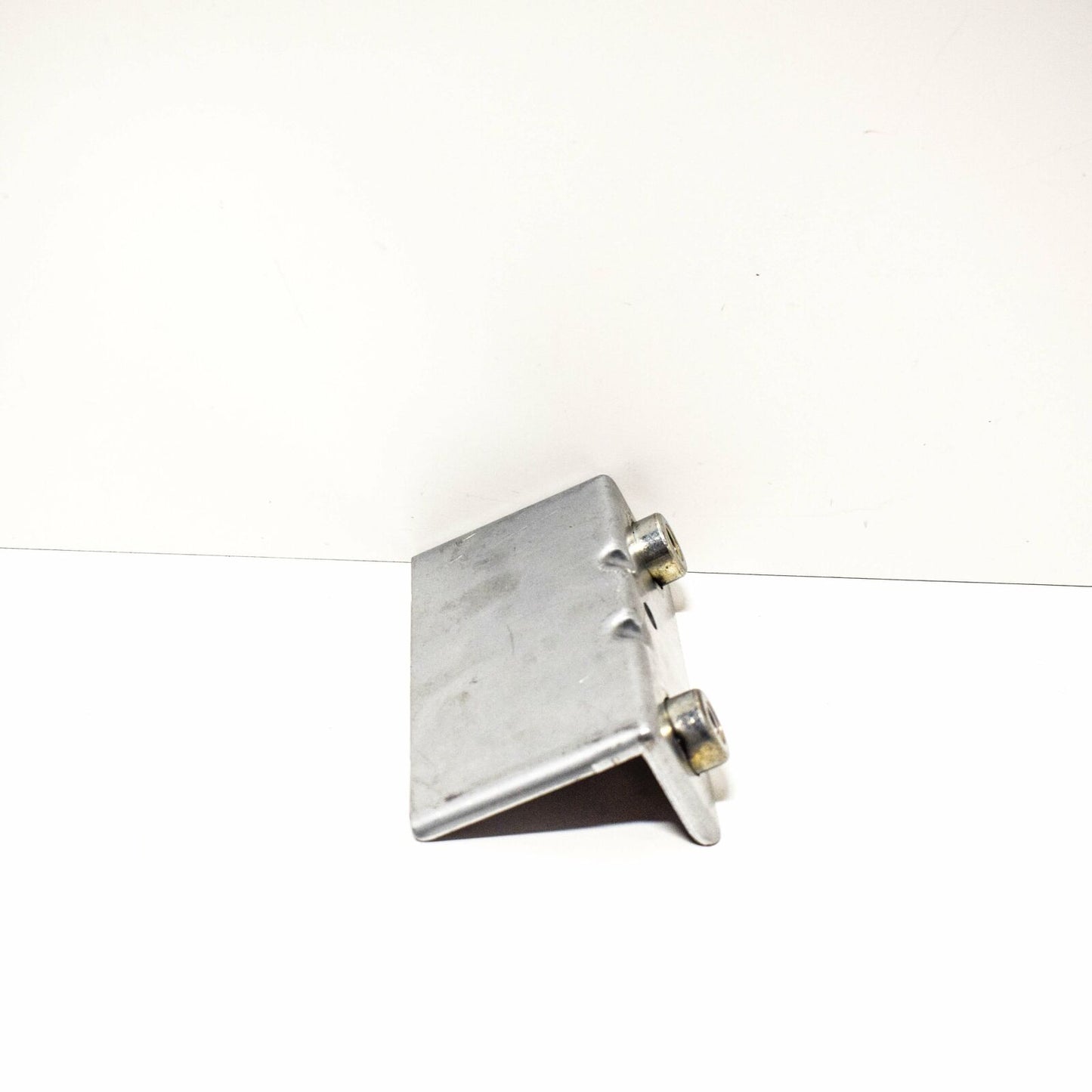 NEW VOLKSWAGEN CADDY MK3 SPARE WHEEL BRACKET 2K0804473 ORIGINAL