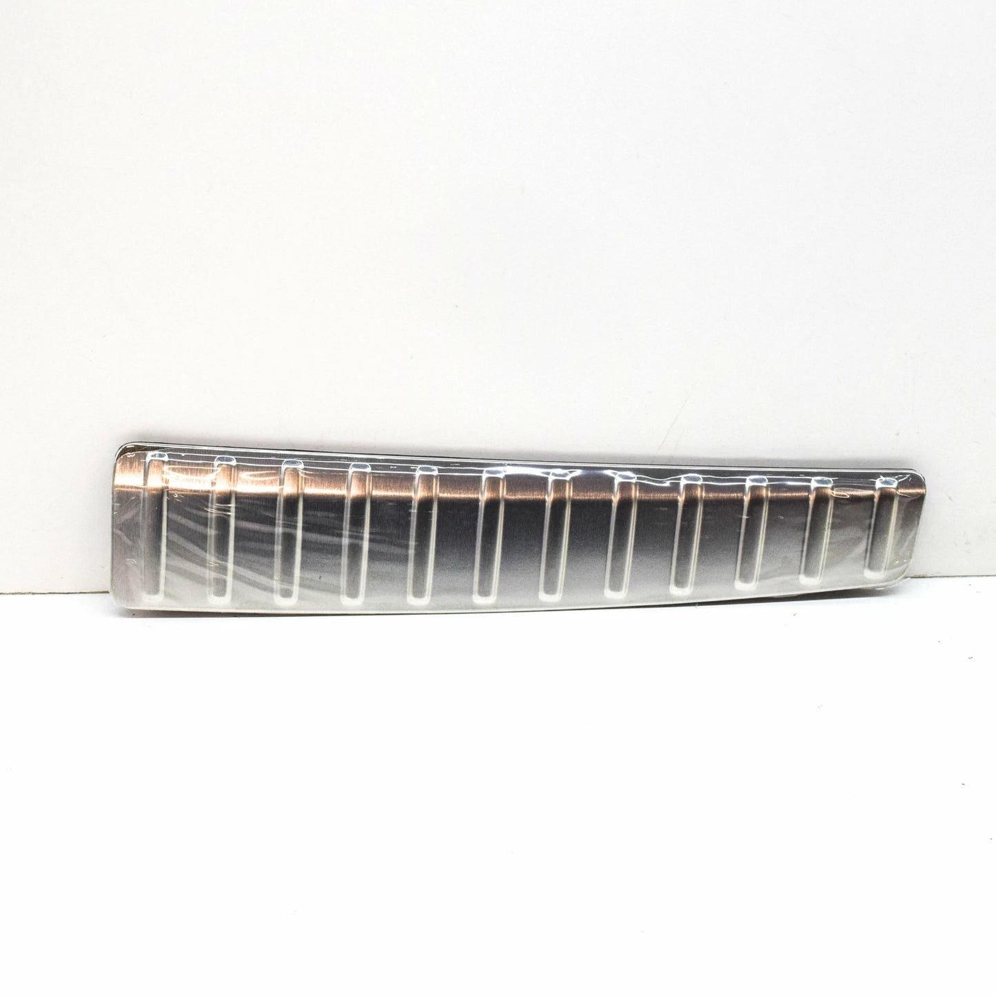 NEW BMW X3 F25 TRUNK STAINLESS STEEL RIGHT INSERT 51477250960 ORIGINAL