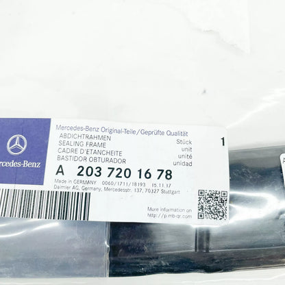 NEW MERCEDES-BENZ C W203 FRONT RIGHT DOOR SEALING FRAME A2037201678