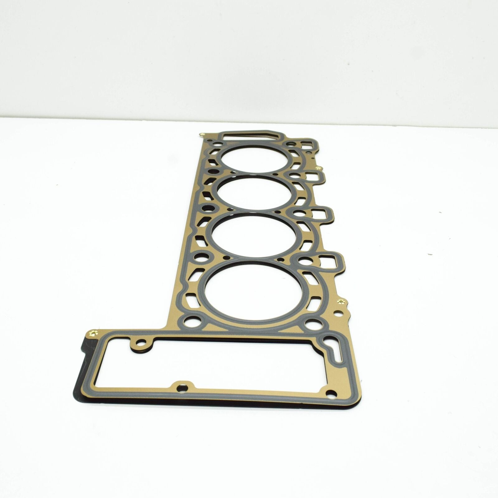 NEW MERCEDES BENZ GLC C253 AMG RIGHT CYLINDER HEAD GASKET A1770165400 ORIGINAL