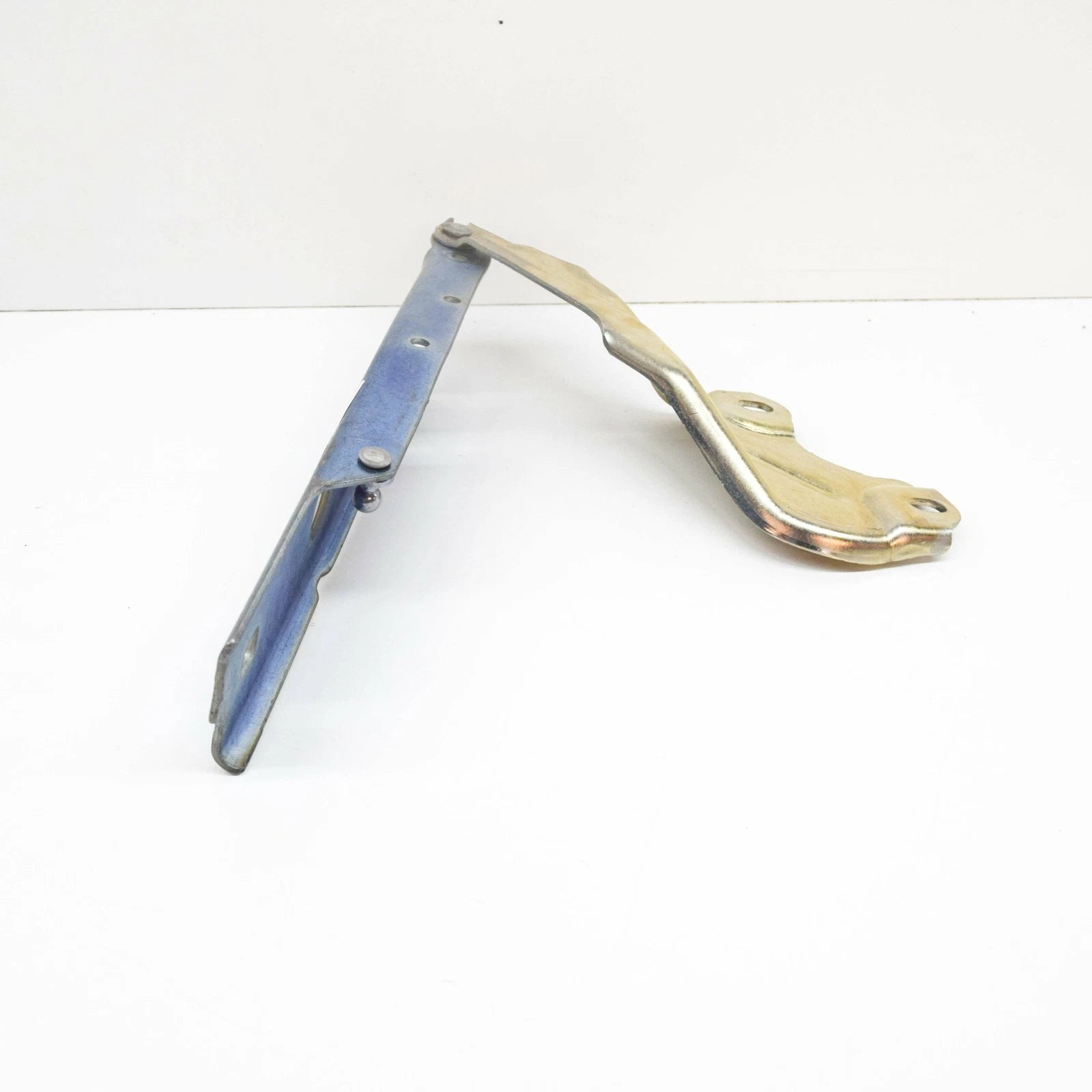 NEW AUDI A6 ALLROAD C7 FRONT LEFT BONNET HOOD HINGE 4G8823301E