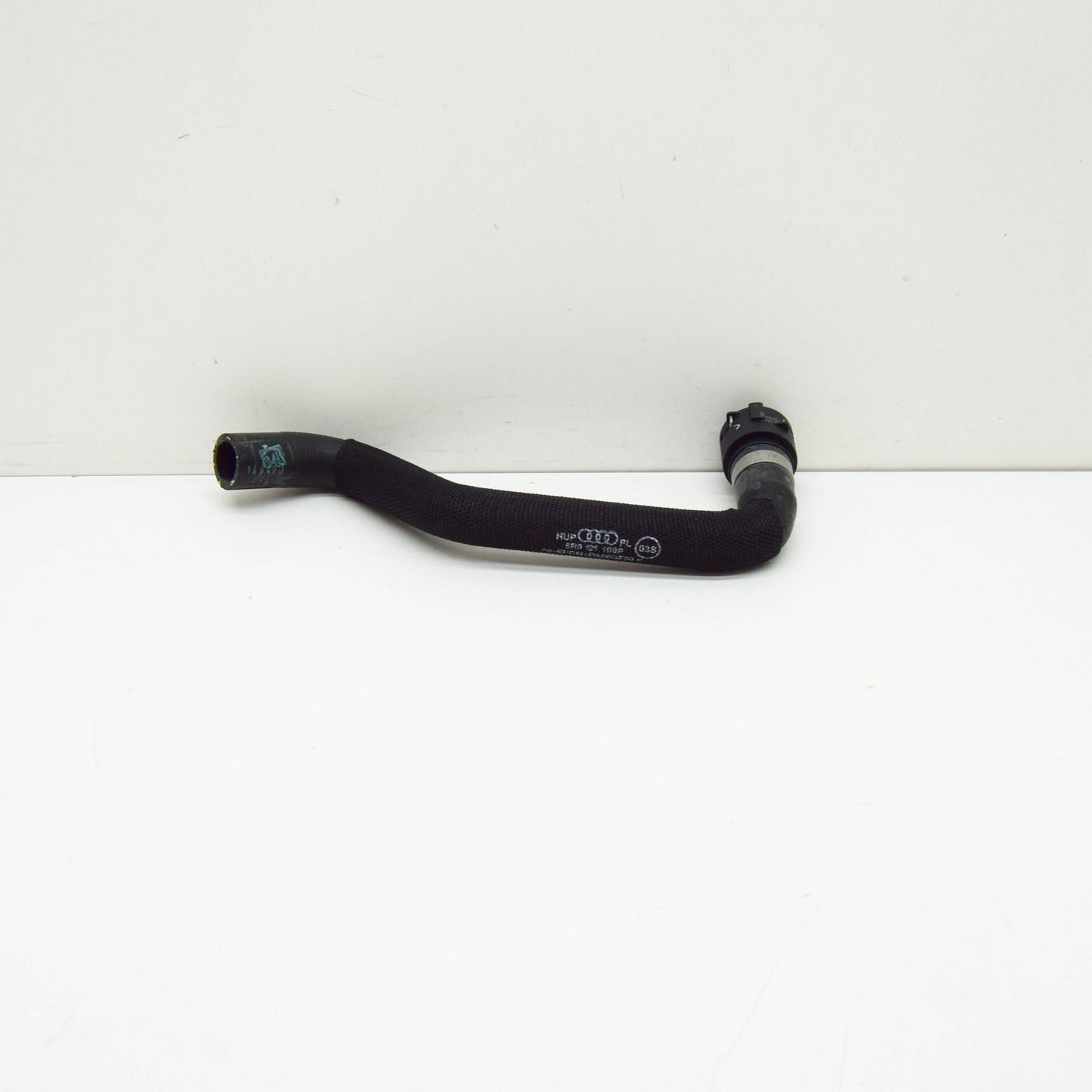 NEW AUDI Q5 8R COOLANT HOSE WITH QUICK RELEASE COUPLING 8R0121109P ORIGINAL