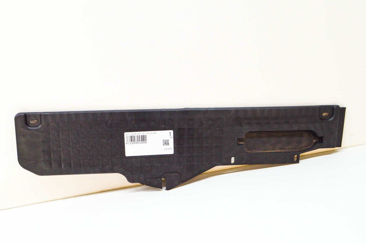 NEW MERCEDES-BENZ E-CLASS W124 LEFT AIR CONDITIONER COVERING A1245052888