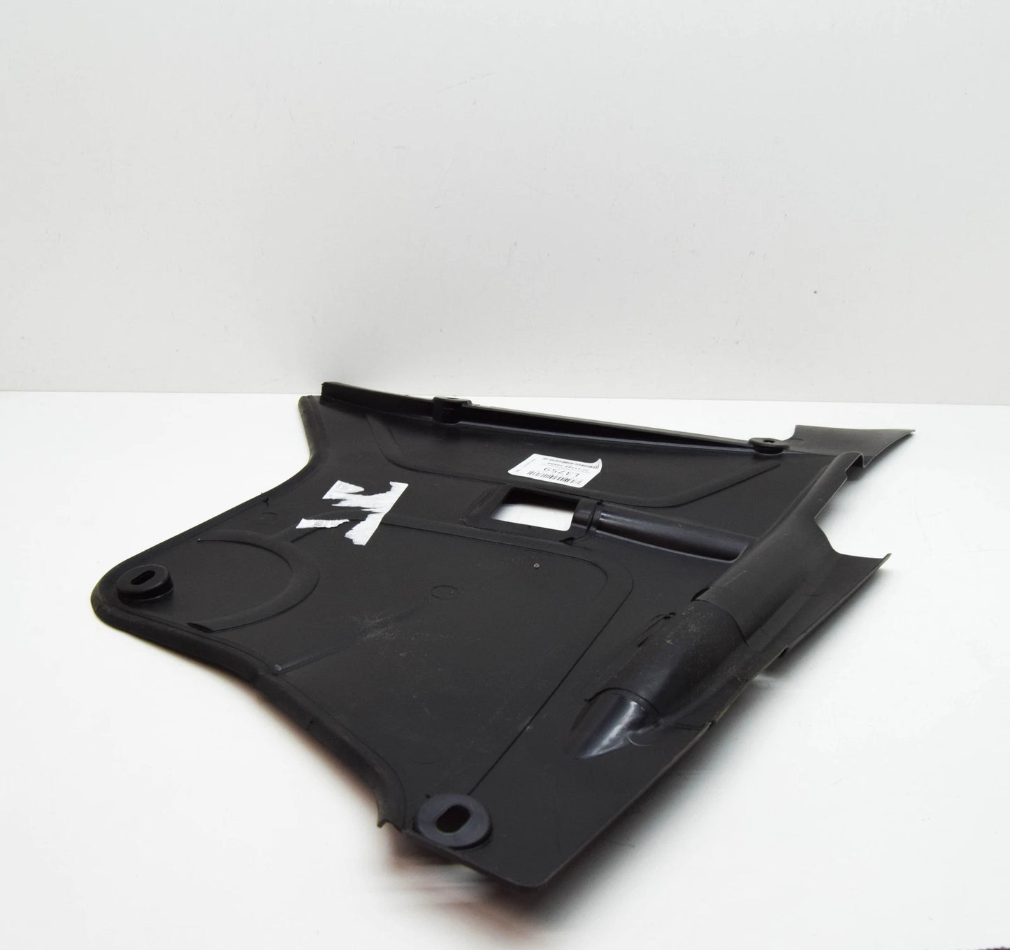 NEW MERCEDES-BENZ S-CLASS W222 RIGHT COVER A2226800207 LHD ORIGINAL