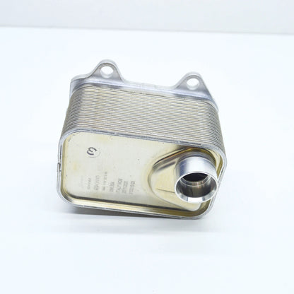 NEW AUDI A1 SPORTBACK GB ENGINE OIL COOLER 06L117021G ORIGINAL