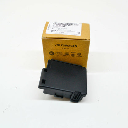 NEW AUDI A6 C8 FRONT RIGHT LOWER FUSE BOX 8W0941824BC ORIGINAL