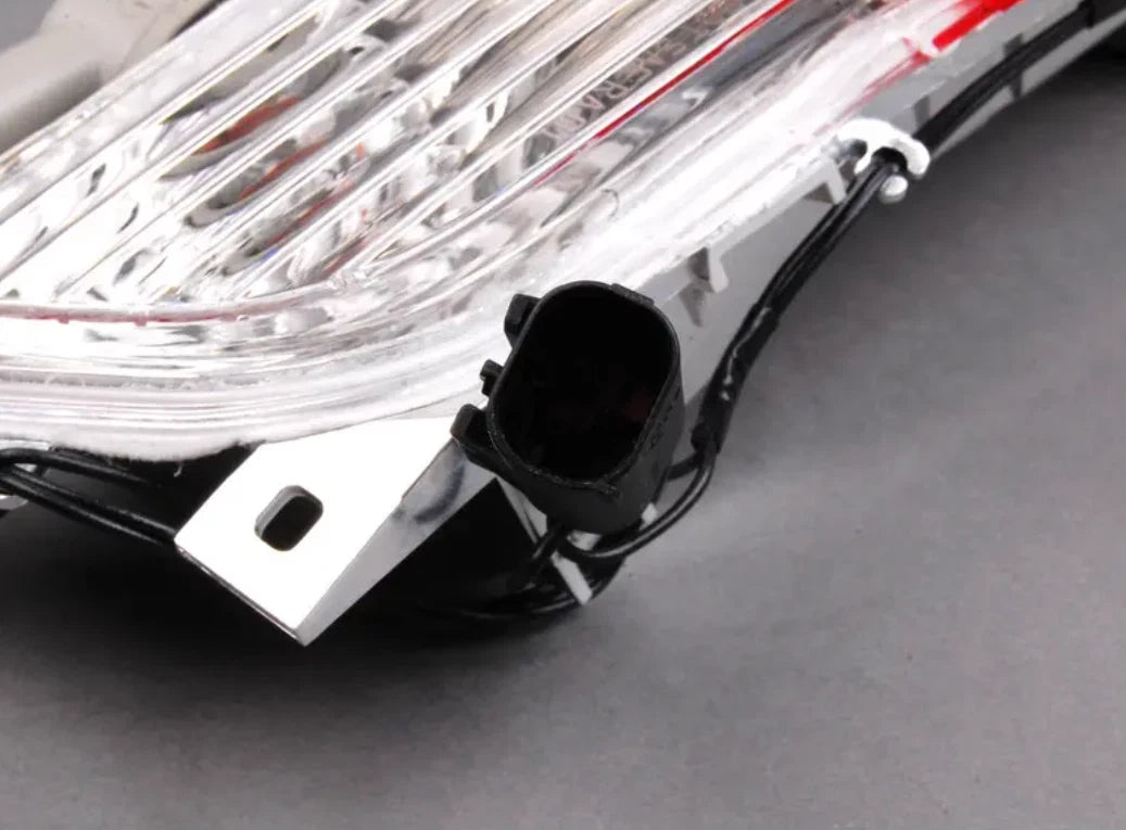 NEW BMW 6 CABRIO E64 REAR LEFT TAILLIGHT 63217841121 7841121 ORIGINAL