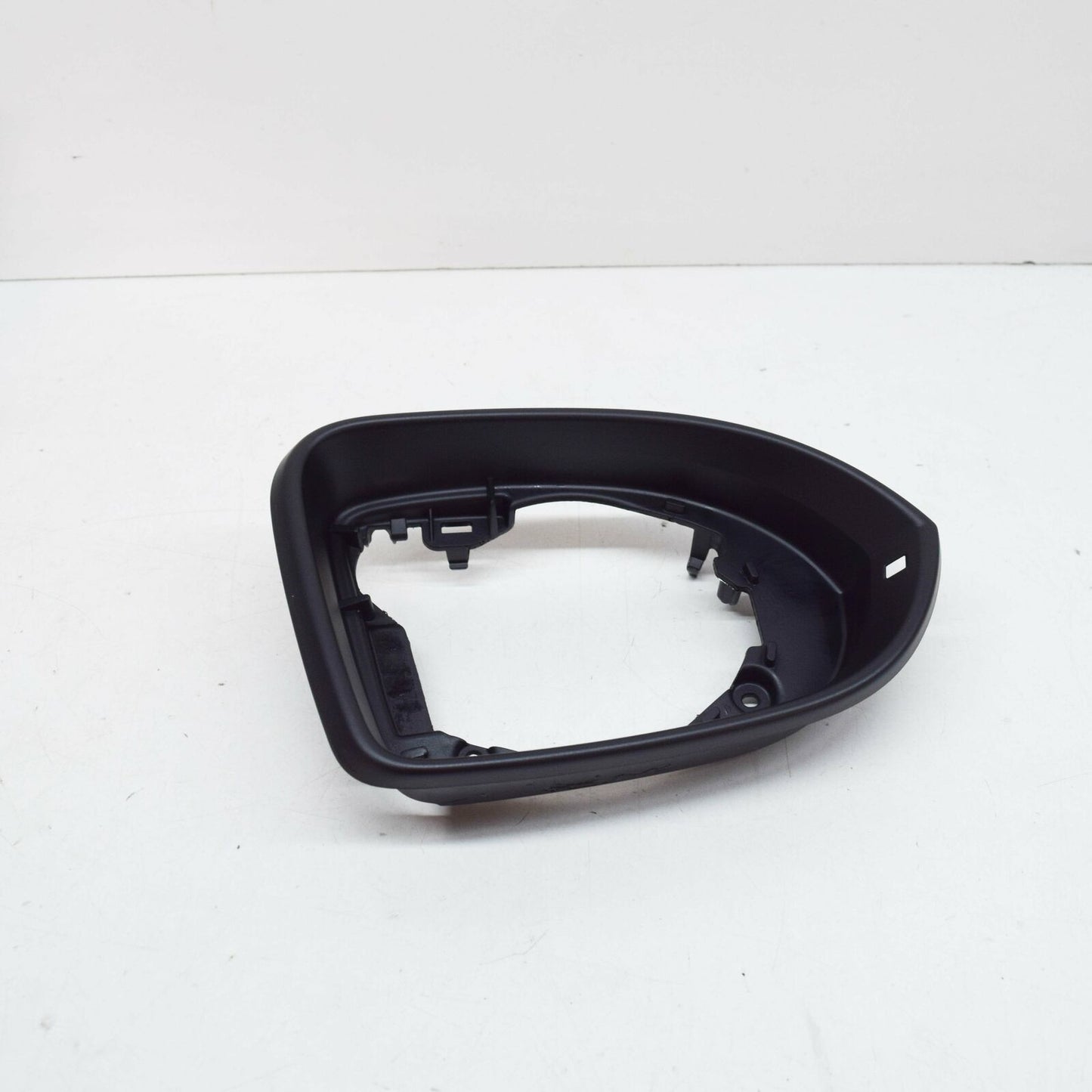 NEW VW PASSAT B8 FRONT RIGHT DOOR MIRROR INNER TRIM 3G08576029B9 ORIGINAL